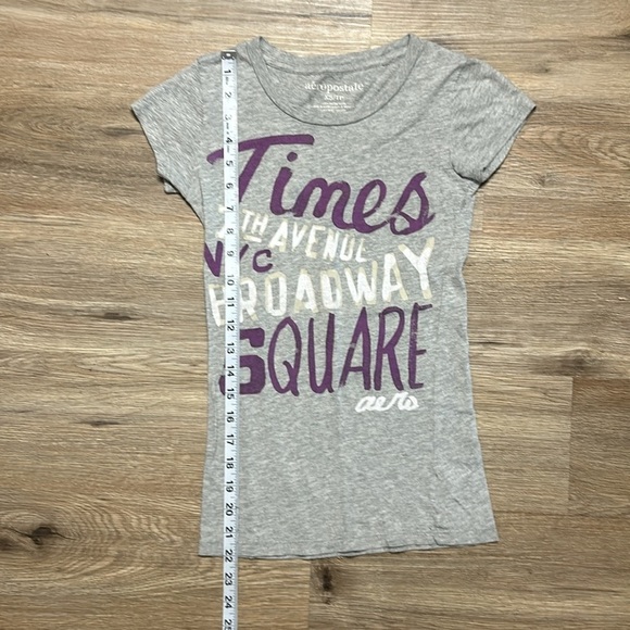 AEROPOSTALE Short Sleeve T-Shirt - Picture 3 of 5